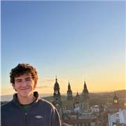 Estudiante de ingeniería de Diseño industrial y desarrollo del producto, puedo dar clases de: dibujo técnico, matemáticas, física.